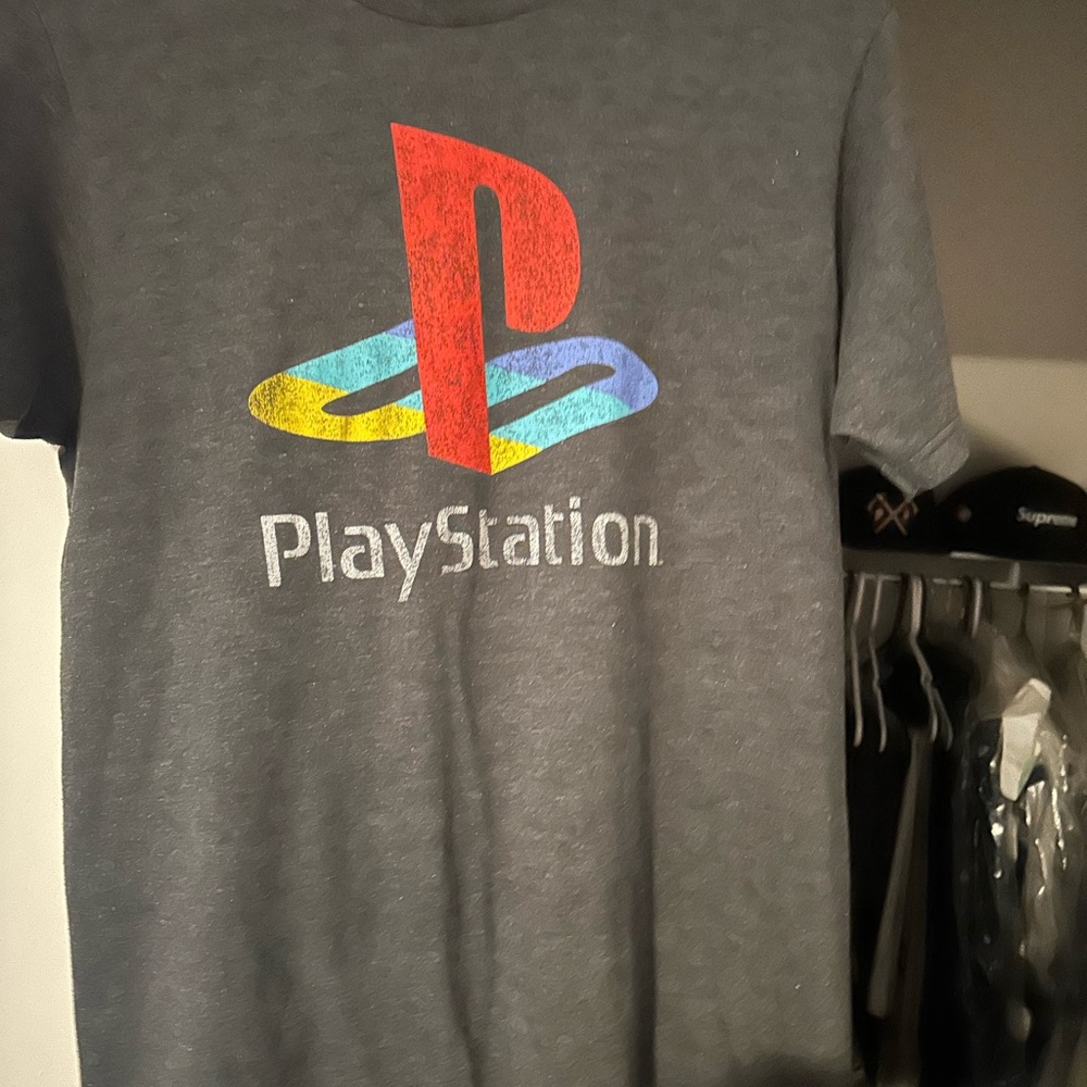 PlayStation tee shirt size small